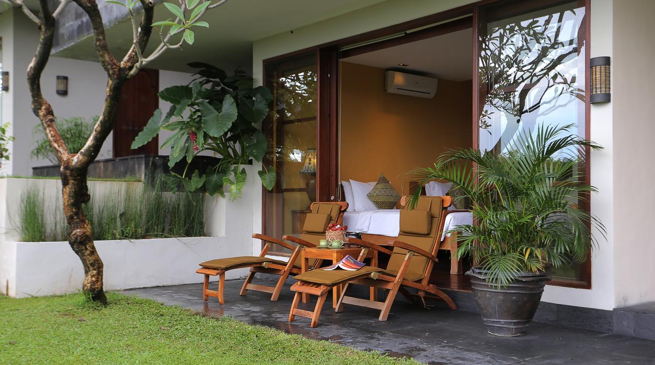 Hotel The Longhouse, Jimbaran - Bali Zewnętrze zdjęcie